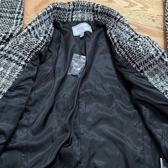 NWT APPARALEL CROPPED BLACK & WHITE JACKET‎ SIZE XL - Picture 8 of 9